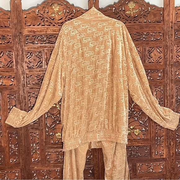 GODBODY XL HIP HOP VELOUR Tan 2 Piece Track Suit with Black Racing Stripes - Picture 7 of 16